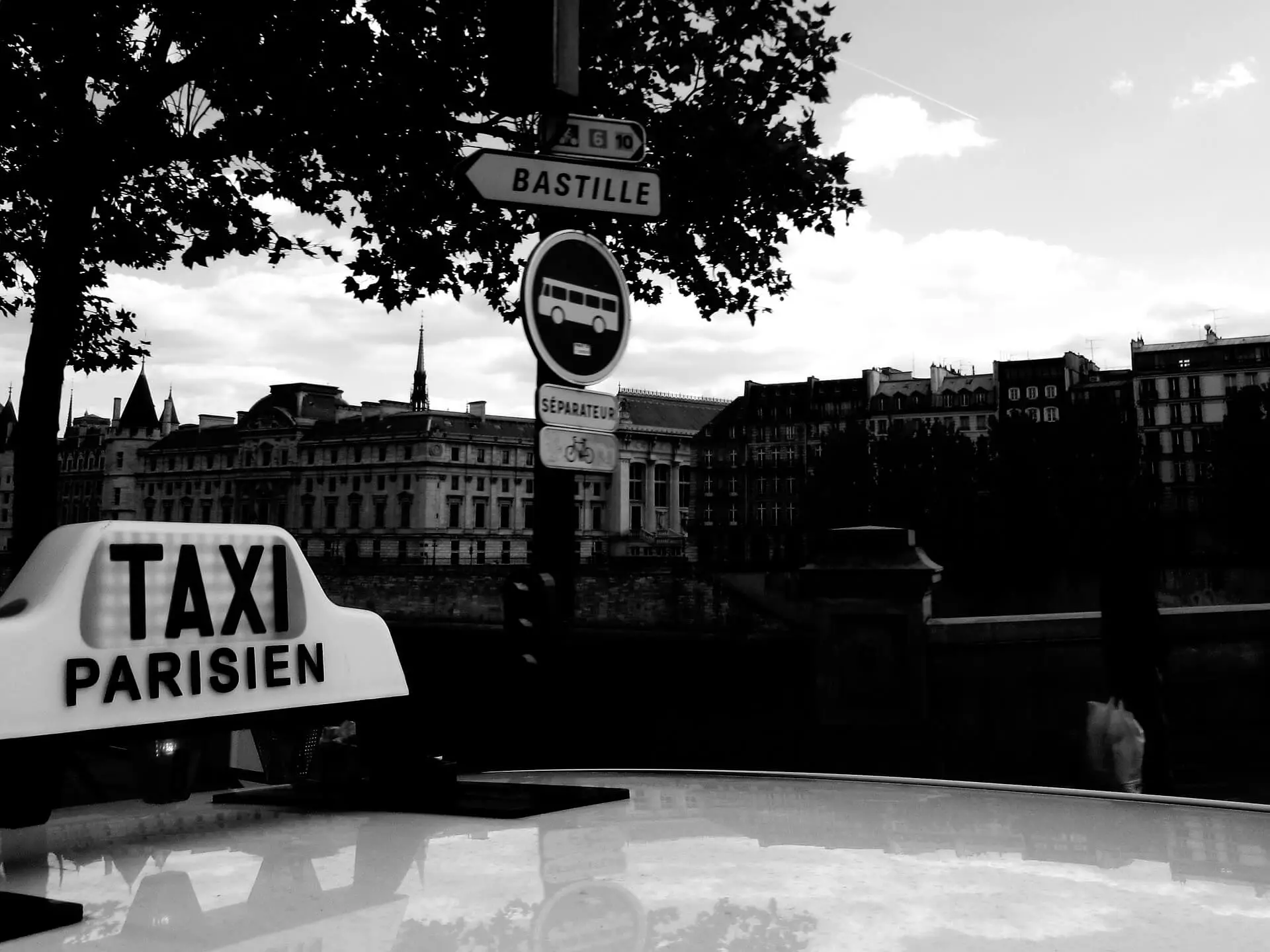 Taxi privé à Paris : constat alarmant et général dans la capitale